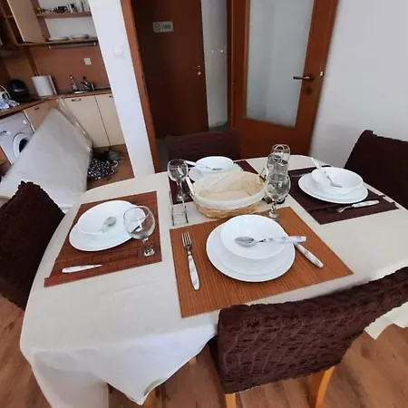 Lejlighed Beutiful Ground Floor Apartment Close To Beach